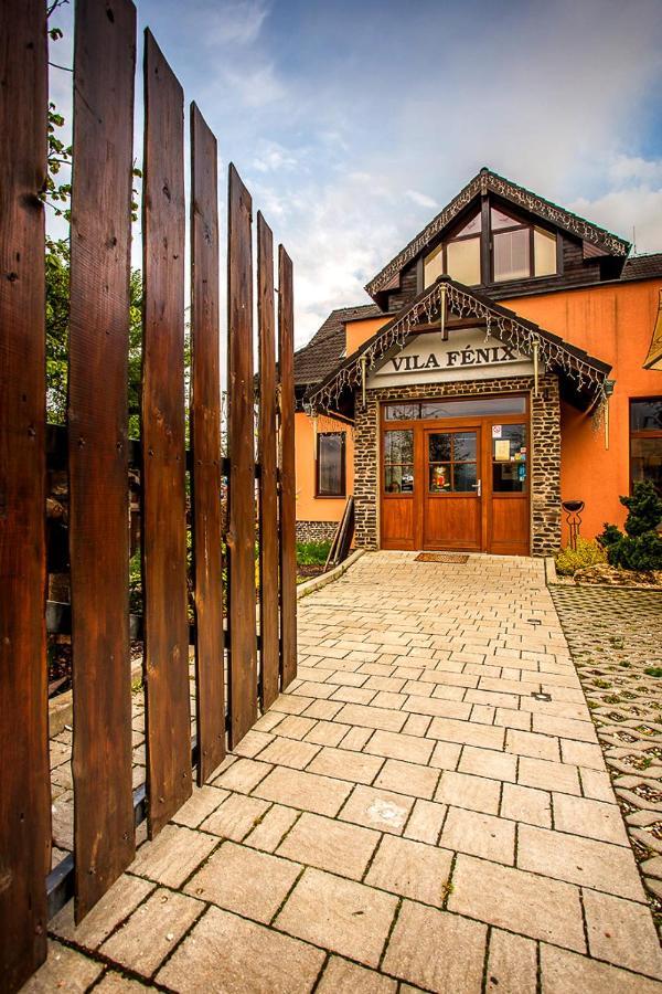 Vila Fenix B&B Ruzomberok Luaran gambar